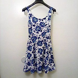 H&M Divided Floral Dress